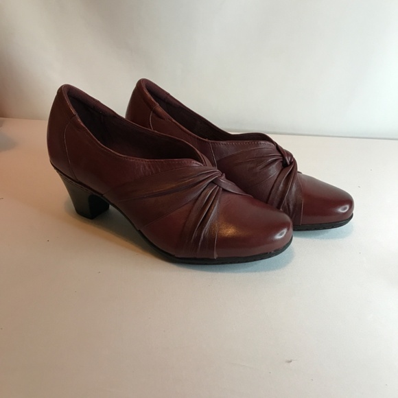 Cobb well shoes - Picture 2 of 3